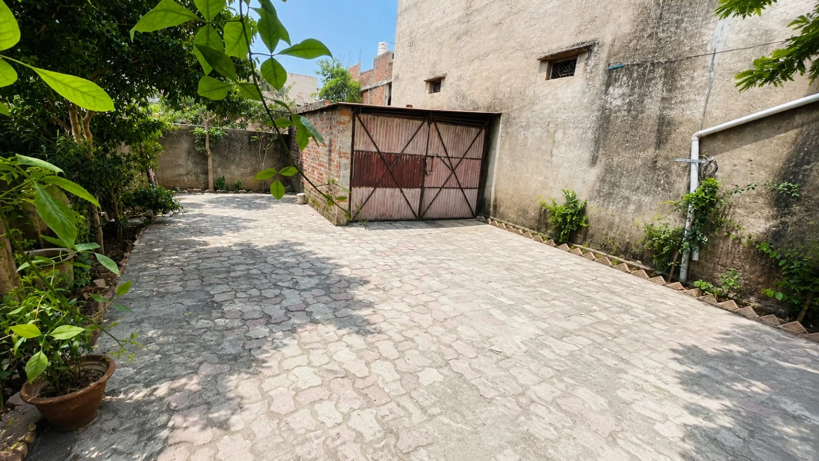 3 BHK House For Rent Chanakyapuri,  City Center Gwalior | Family House Near New Yamaha Showroom photo 5